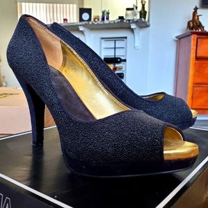 Nine West Black and Gold Glitter heels